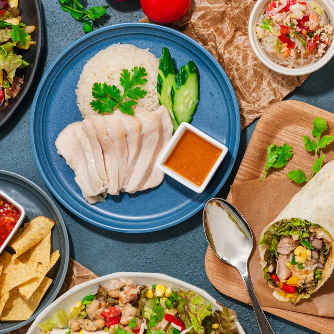 カオマンガイやエスニック料理のイメージ