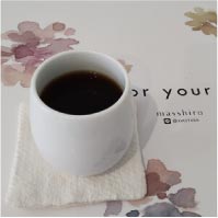 ウモガブログ　まちの小さな白いお店masshiro　コーヒー