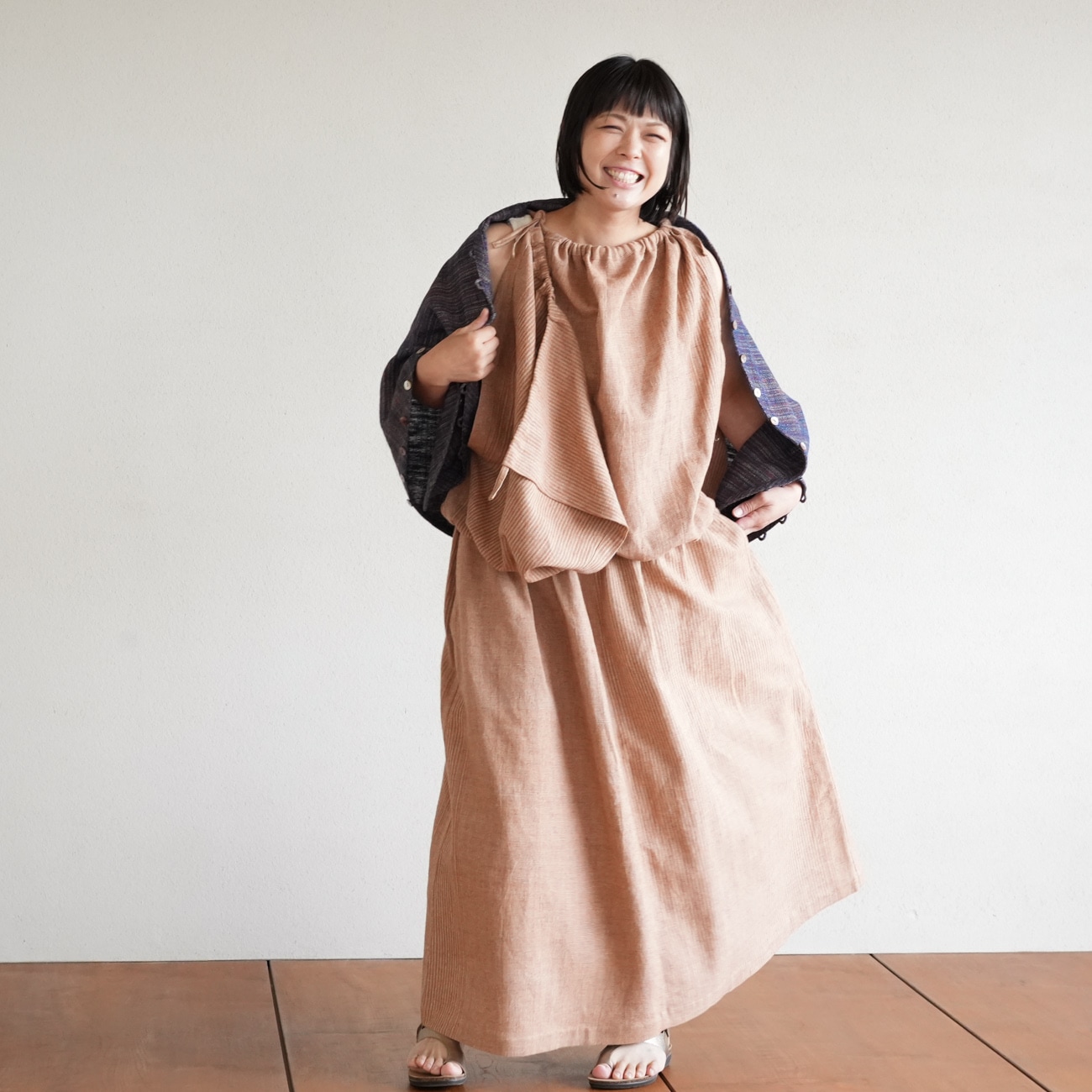 usaat✨変形ベスト マオカラー チャイナボタン 草木染め うさと ジレ Usaatoオンラインショップ