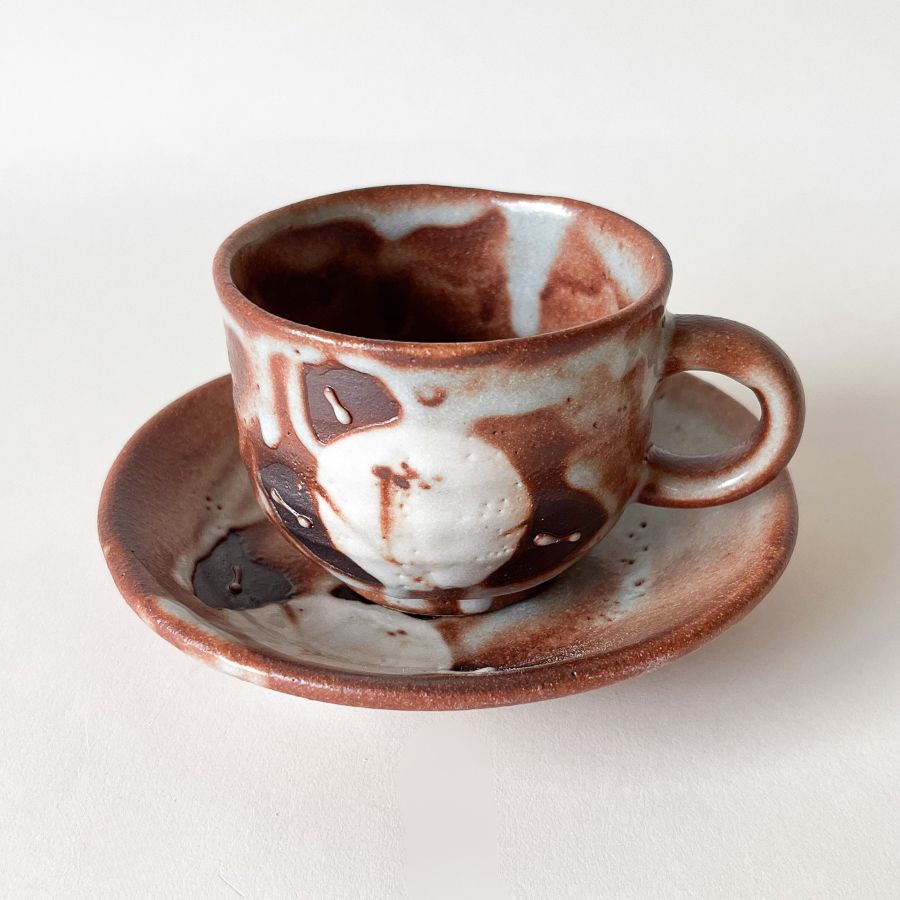 匠魅 窯変コーヒー 赤志野 TAKUMI Kiln-Change Coffee Cup & Saucer