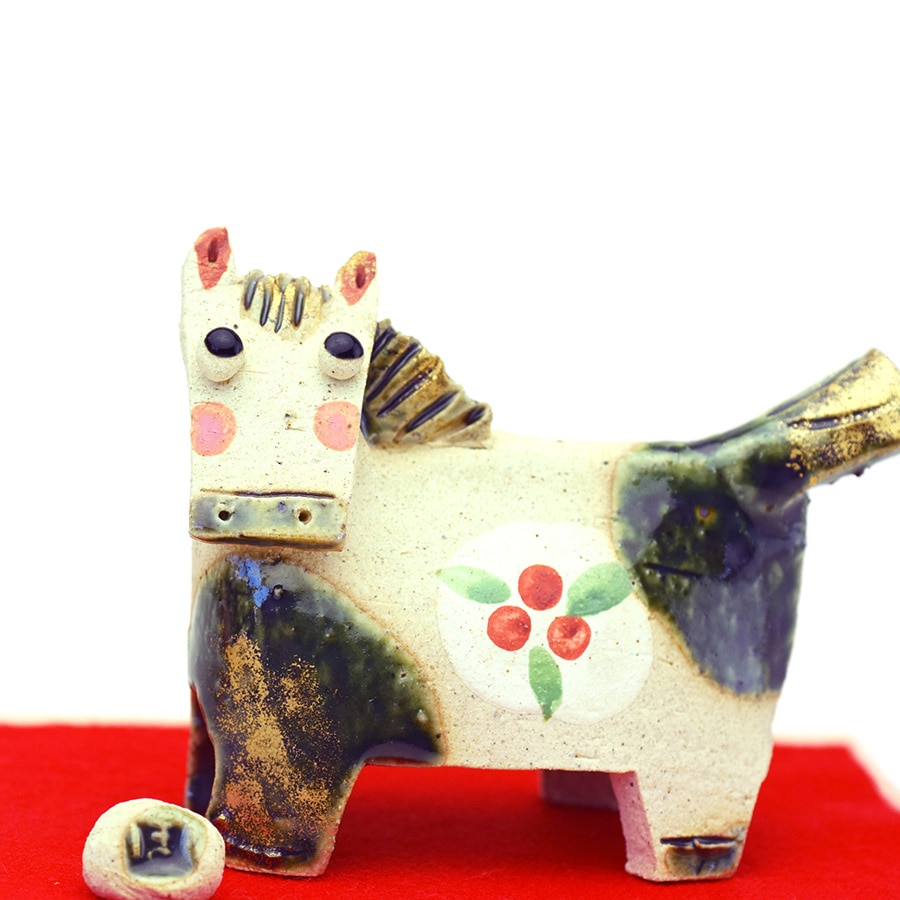 2026年 干支 花絵馬 桐板付 | 干支の置物特集（2026年は うま年