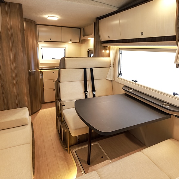 Campingcar Parts Center ＞ 外装パーツ ＞ ドア・ハッチ