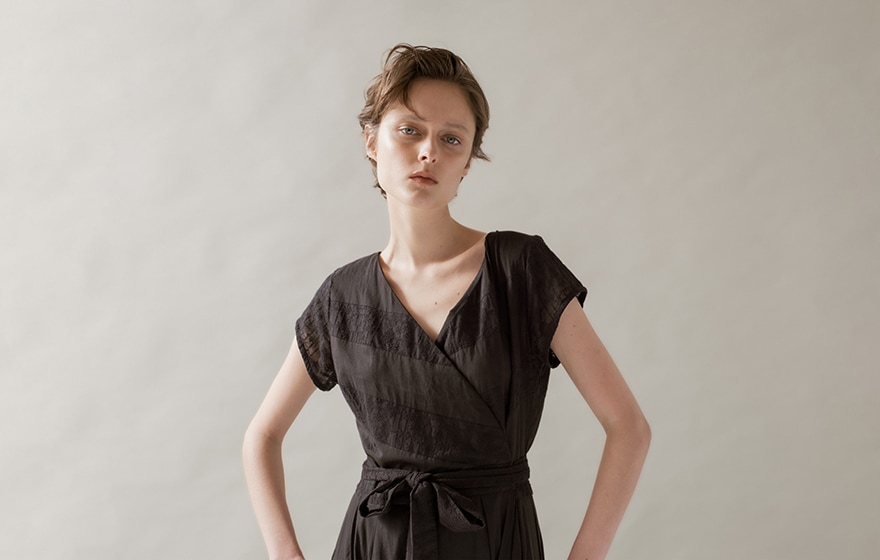 Velnica Online Store |