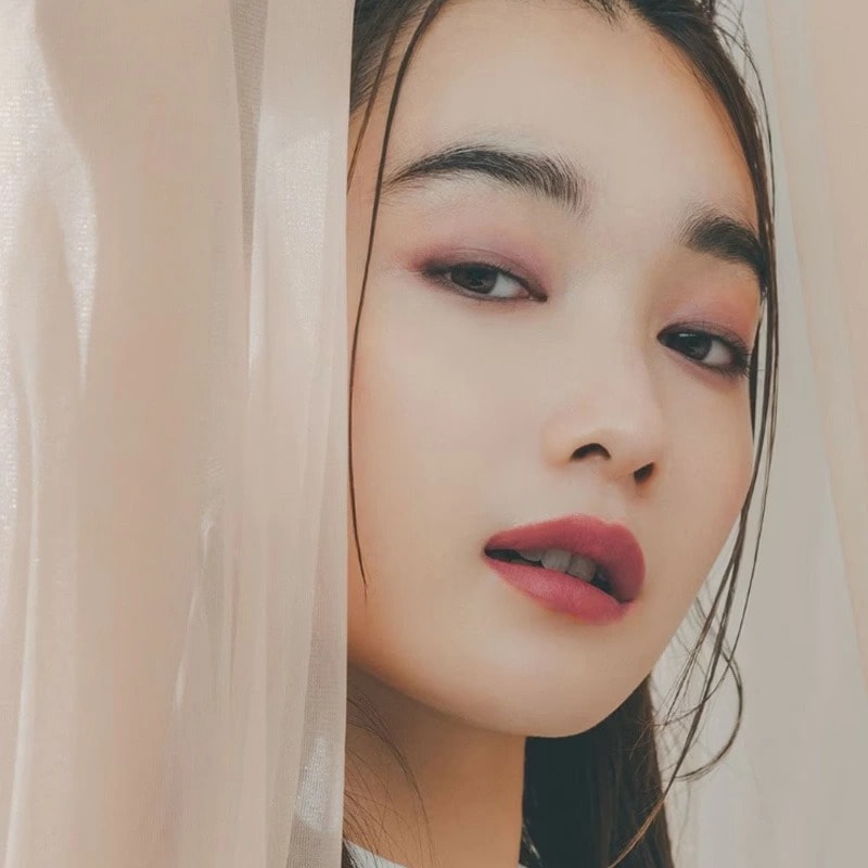 SPREAD BLUR EFFECT