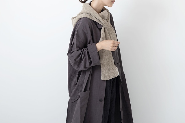 シンプルだけど洗練された、大人のウールコートコーデ