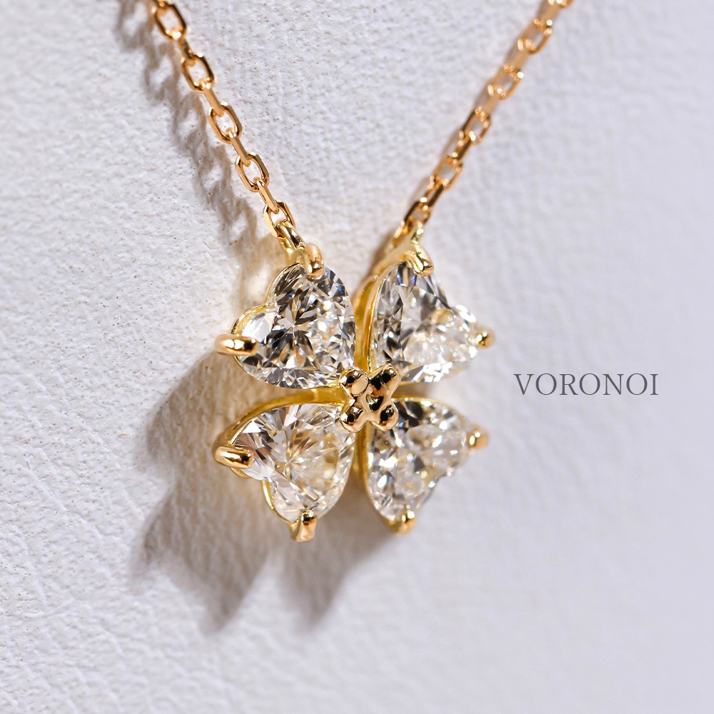 0.7ct ハートシェイプ ラボグロウンダイヤモンド クローバーネックレス