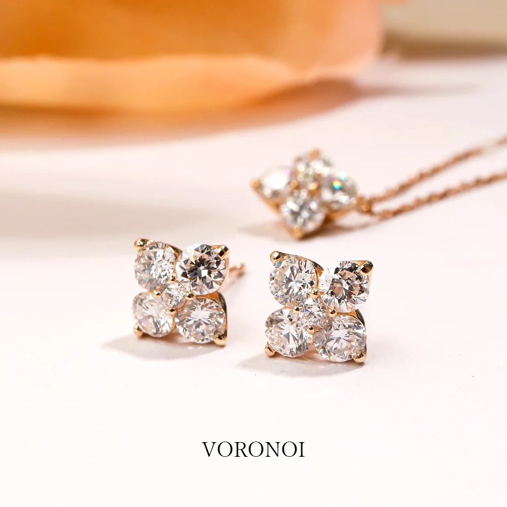 ラボグロウンダイヤモンド 計0.80ct ハナミズキ ピアス K18・Pt950