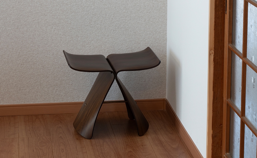 バタフライスツール