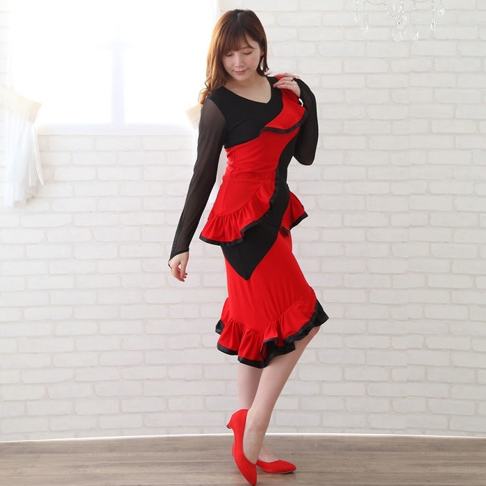 社交ダンス 衣装 セットアップスーツ ドレス タイトなフリルが