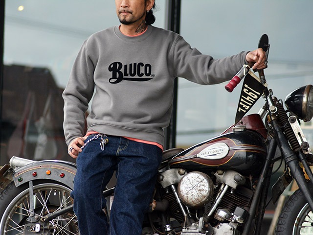 全4色【BLUCO/ブルコ】2023AW「Sweat Shirts”Old  Logo”/スウェットシャツ”オールドロゴ”」(1210)(BWG/UNCROWD/アンクラウド/アメカジ/ハーレー/バイカー/バイク/ホットロッド/WOLF  PACK/ウルフパック)-WOLF PACK