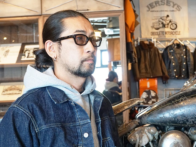 全2色【UNCROWD/アンクラウド】 「Biker Shade”BLUE BIRD-Photochromic