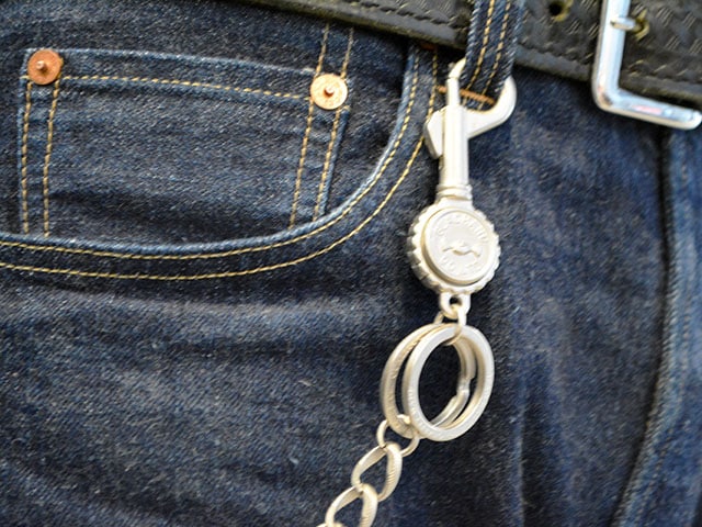 GLAD HAND/グラッドハンド】「Bottle Opener Key Ring”Shake Hand