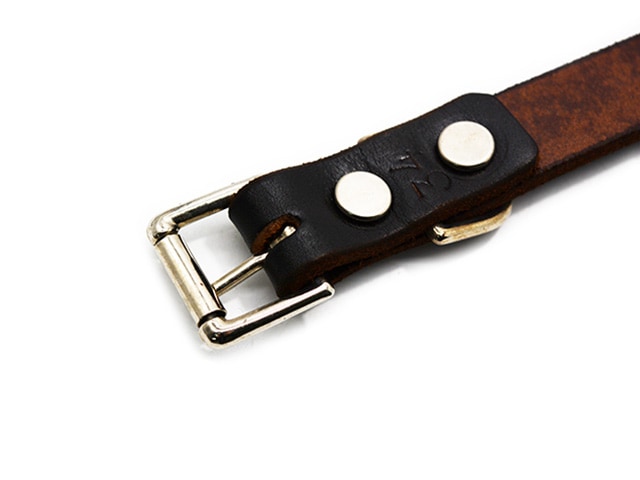 美品 HTC スタッズベルト ブラック ハリウッドトレーディングカンパニー HTC HTC スタッズベルト 限定モデル 5シールド トレードマーク