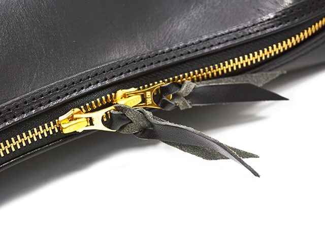 全3色【INCEPTION/インセプション】「Chromexcel Leather Banana Bag