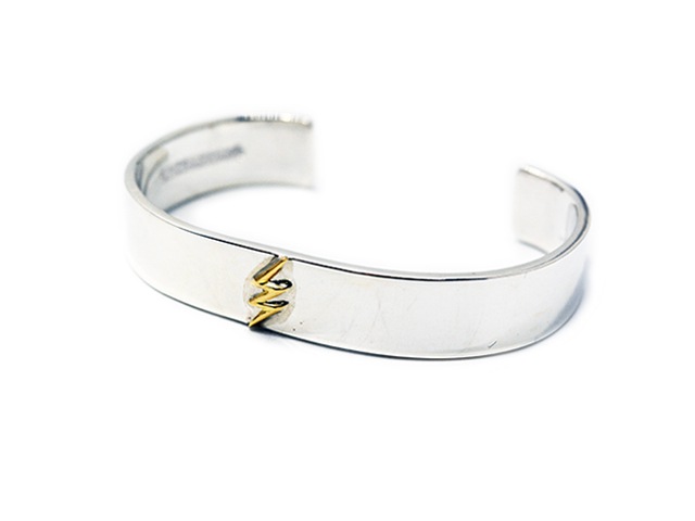 ファーストアローズ　バングル Bungle with K18付き　バングル FIRST ARROW's/ファーストアローズ】「Flat Hammered 12mm Plane