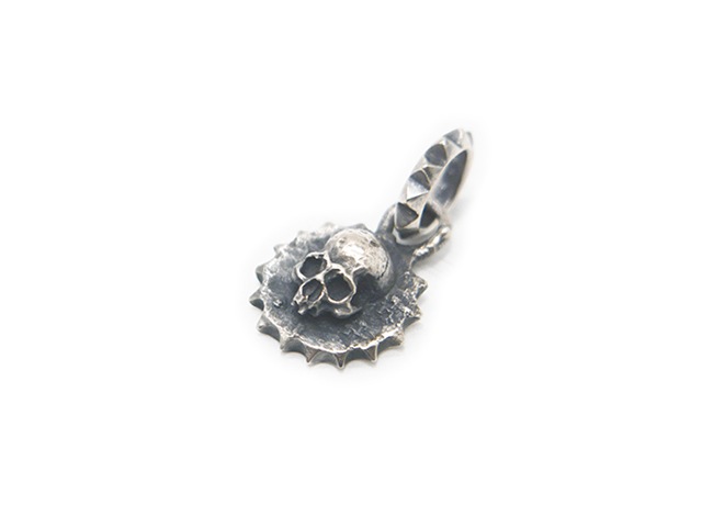 MAD CULT/マッドカルト】「Death Sprocket Pendant Top”Pyramid Bail