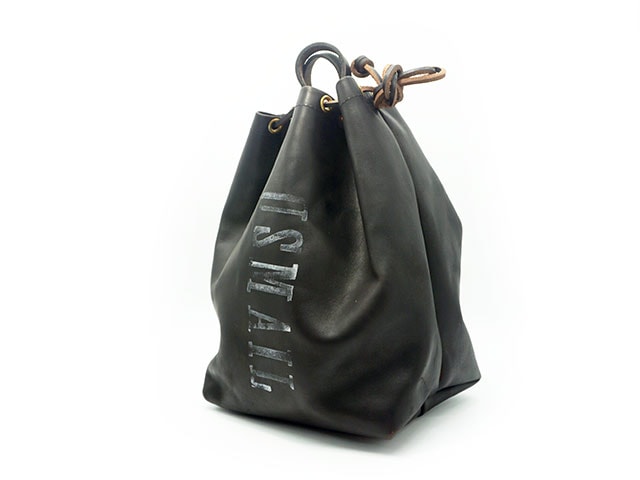 全2色【vasco/ヴァスコ】「Leather Mailman Purse Bag”Medium”/レザー