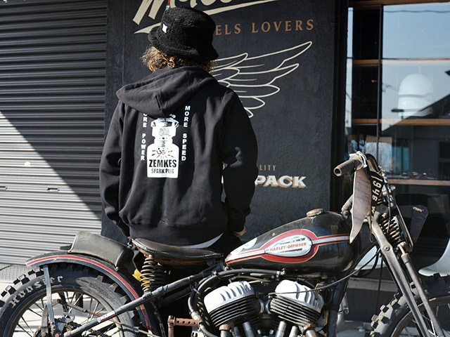 トップス we are righteous full zip Parker growaroundnewarrivals WE ARE RIGHTEOUS RISEN KING CROPPED ZIP-UP