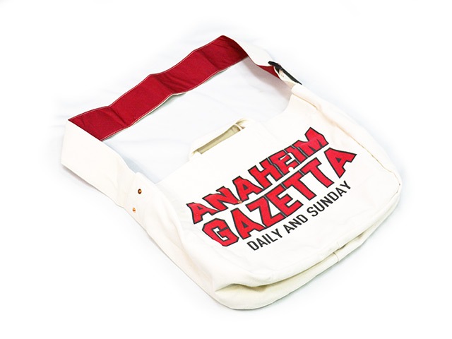 全3色【Vin&Age/ヴィン&エイジ】2026SS「News Paper Bag/ニュース