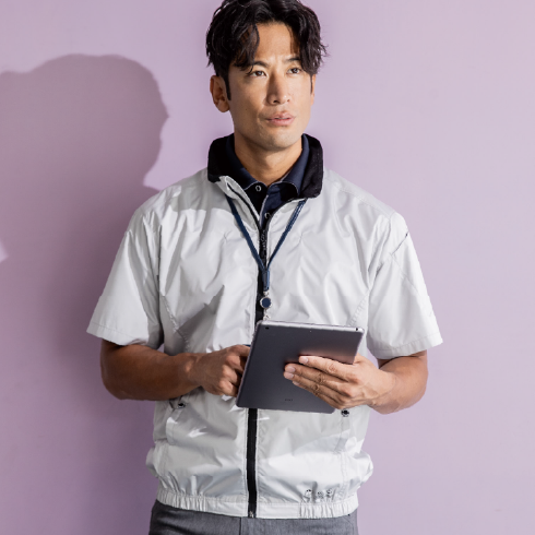 コーコス信岡 AE-4069 着用イメージ画像、特徴：遮熱-11℃、UVカット