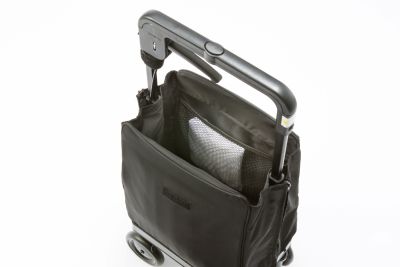 メッシュポケット