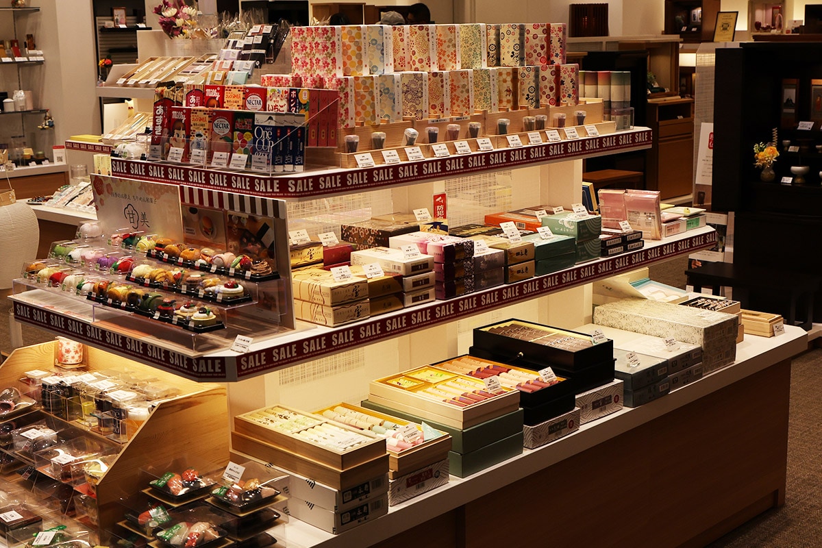ギャラリーメモリア伊丹昆陽店内写真9