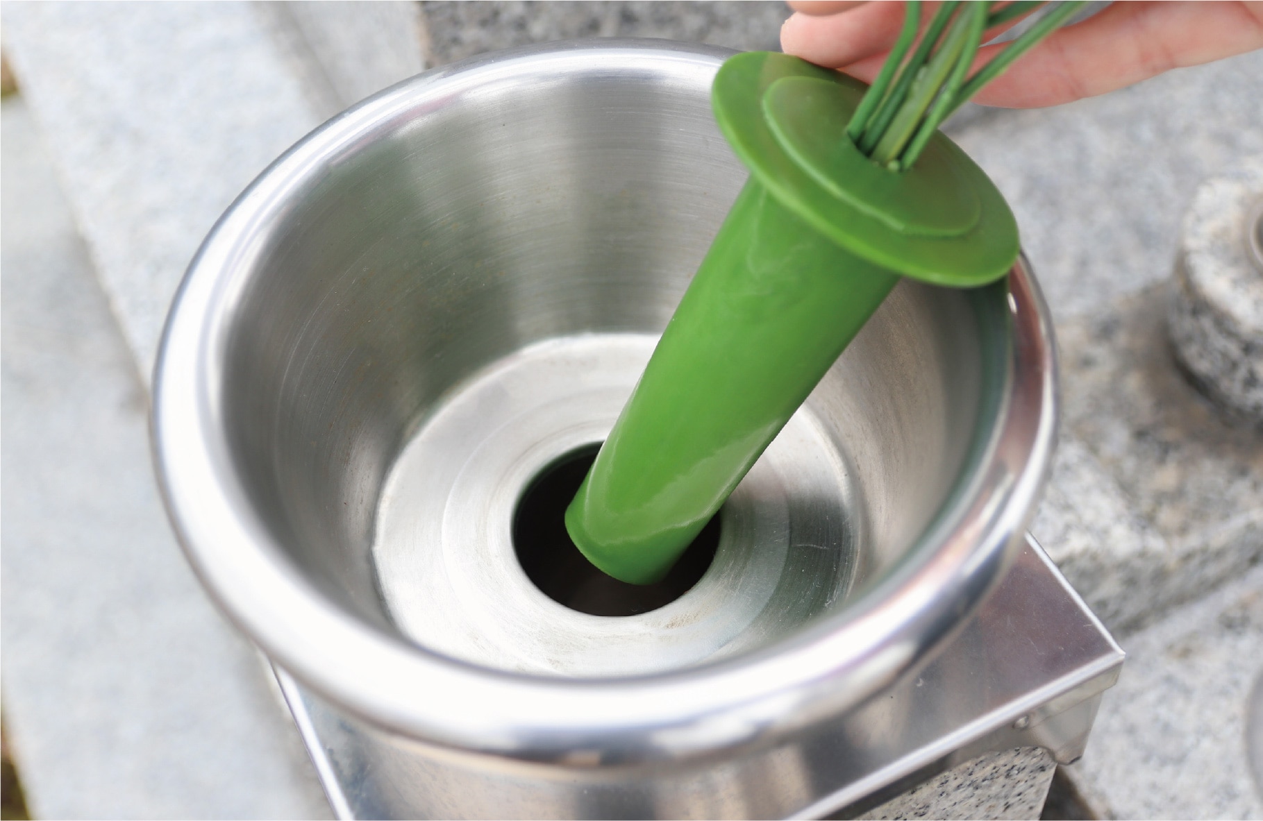 お墓の花立キャップS