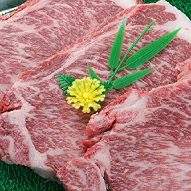 特選霜降りロースステーキ 1枚300g やまがきの通販