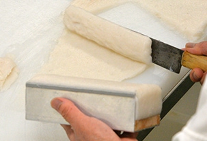 熟練の職人が付け包丁