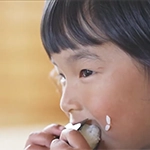 おにぎりで食べる海苔