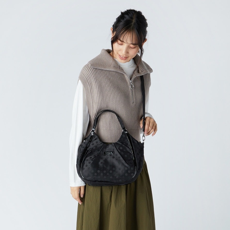 ドット柄ジャガードエナメルアクセント 2WAYトート｜Y'SACCS公式通販