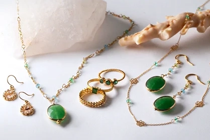 yukikookura_brant_top