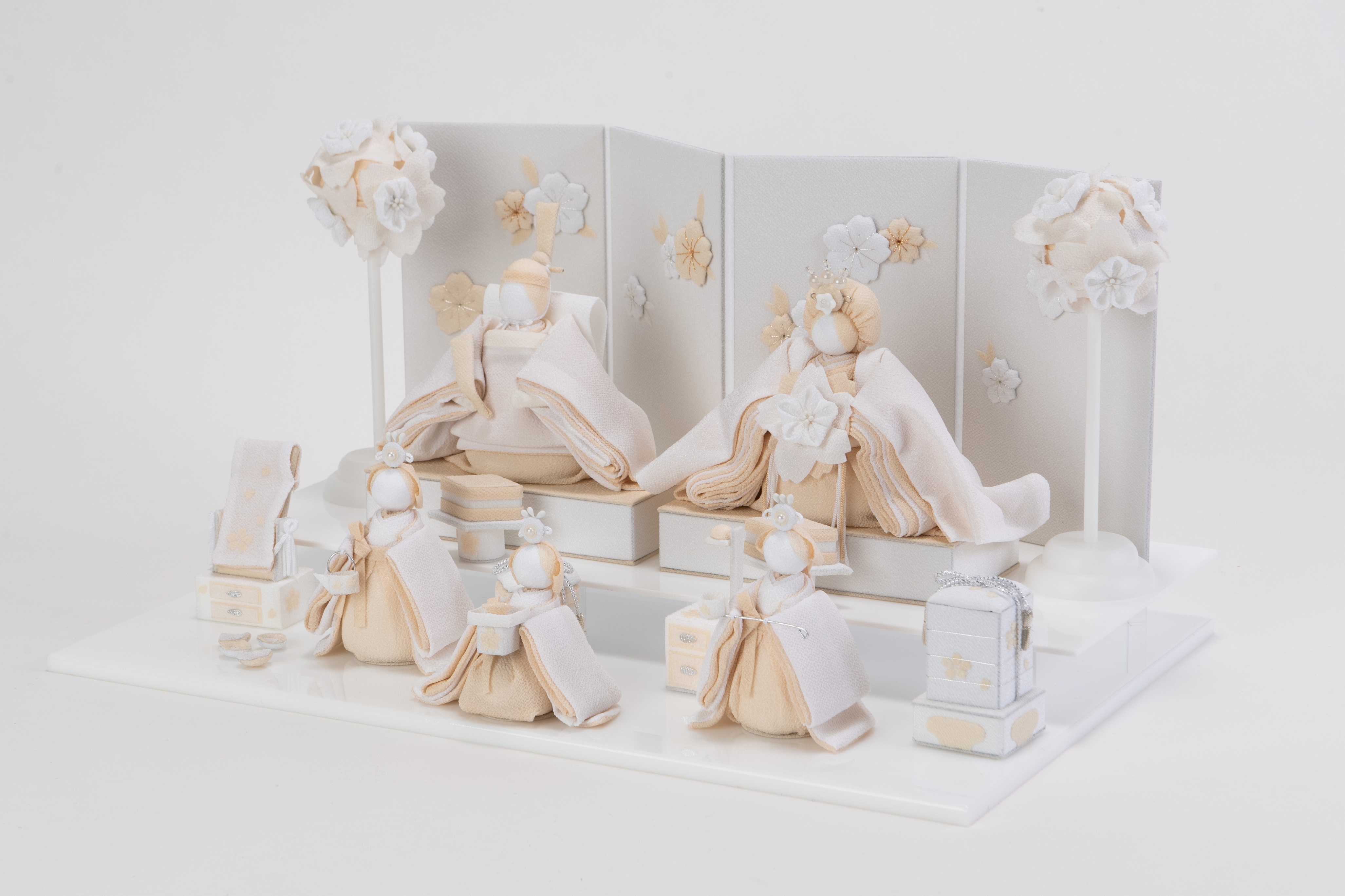 京都夢み屋【白粋-HAKI- 麗華五人飾 】 コンパクトでおしゃれな雛人形